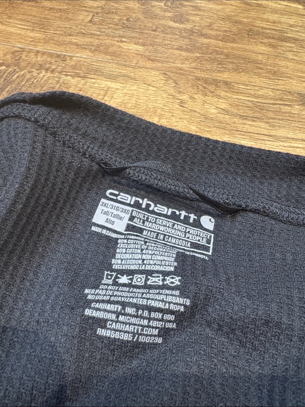 Carhartt Black Waffle-Knit Crewneck Thermal frontsnap button fullpiece undelayer